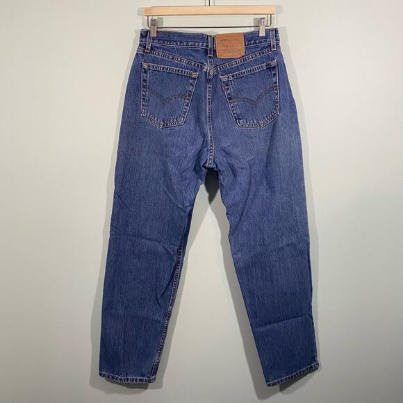 Vtg Levi's Women's 560 Loose Fit High Rise Straight Leg Jeans Sz 12 Made in USA - Picture 5 of 7